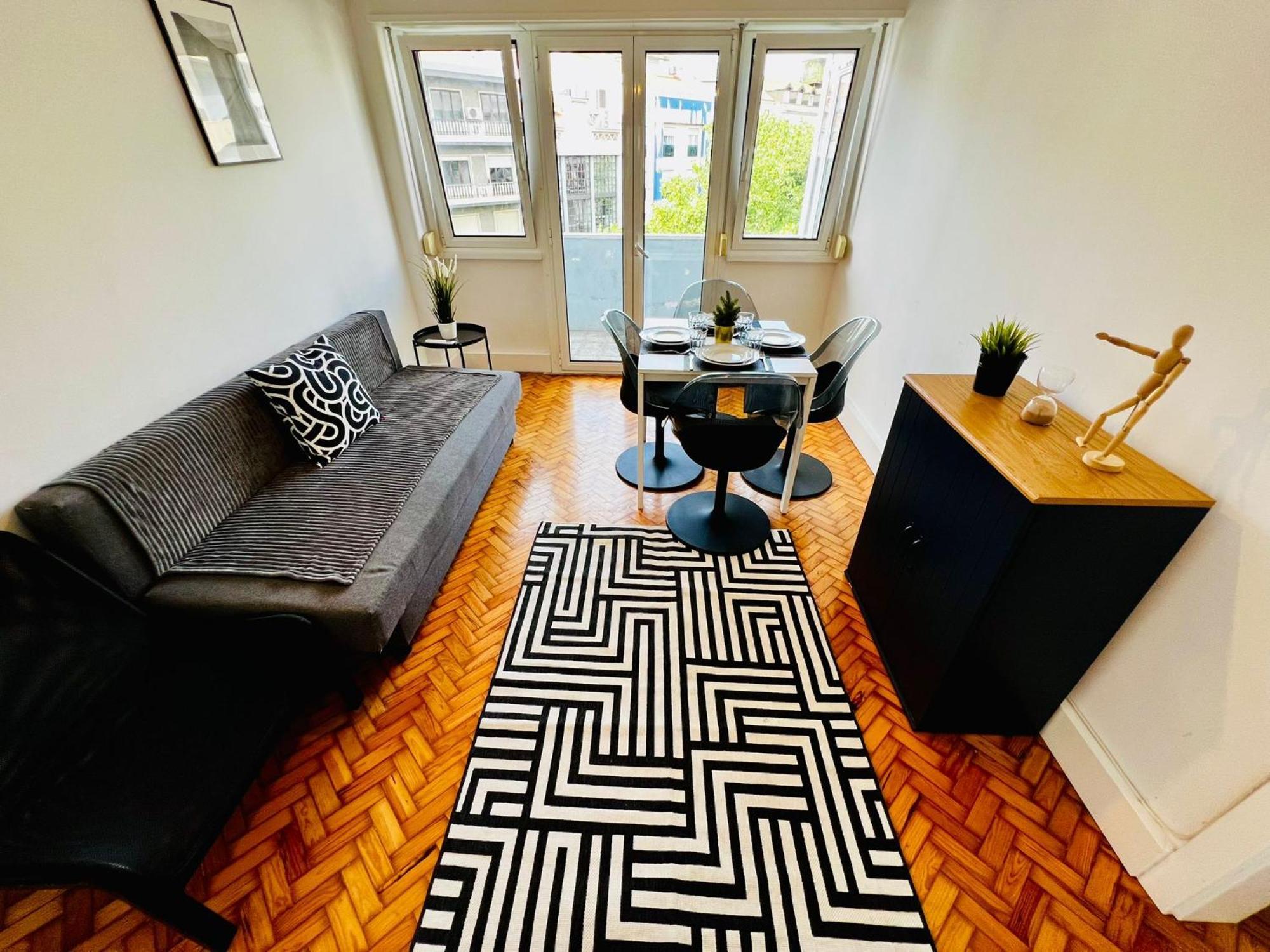 The Crespo House - No 5f - Two-bedroom *