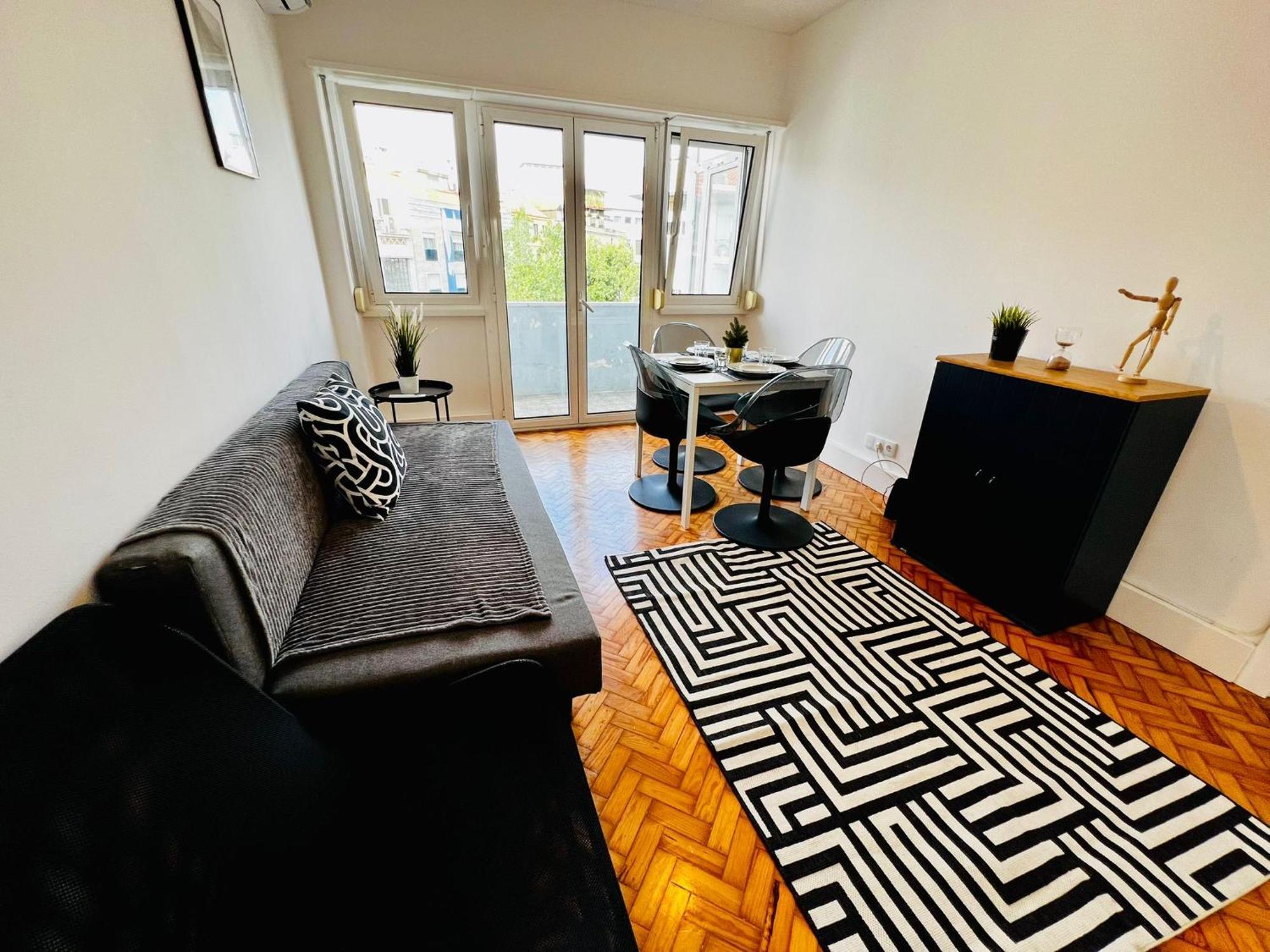 The Crespo House - No 5f - Two-bedroom Apartamento Lisboa