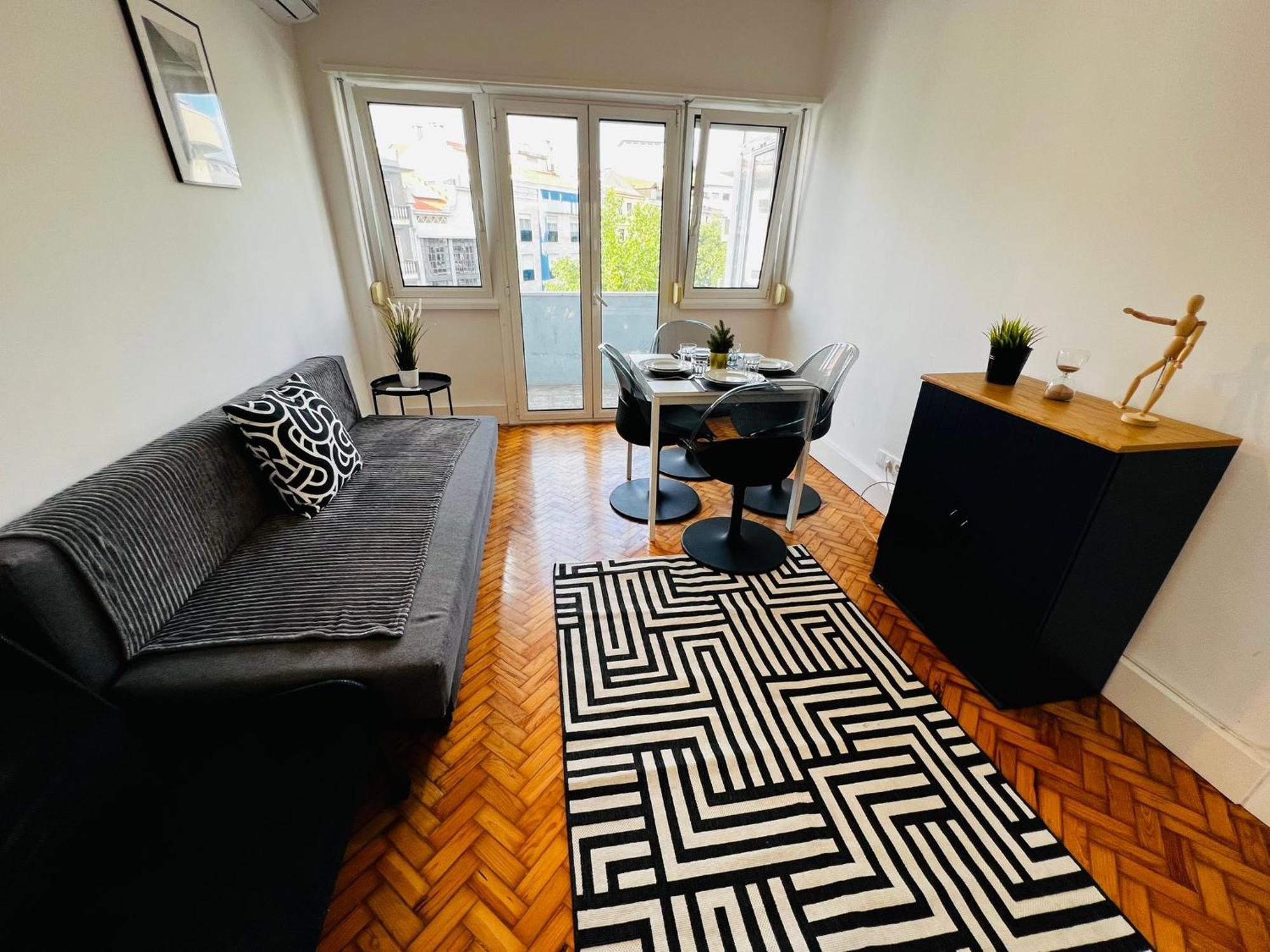 The Crespo House - No 5f - Two-bedroom *